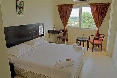 Vinayaga By Poppys ,Kumbakonam Otel Dış mekan fotoğraf
